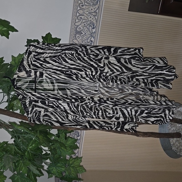 P Luca Milano Cadigan barely worn - Picture 7 of 7